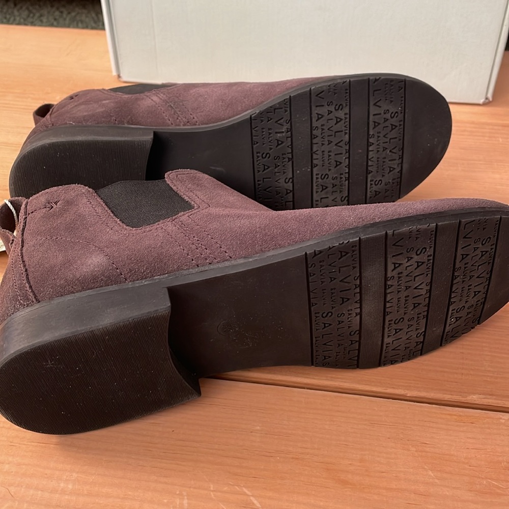 NWT Salvia dark grey water resistant “hydra suede” booties, size 38 (US 7-7.5) - Picture 12 of 16